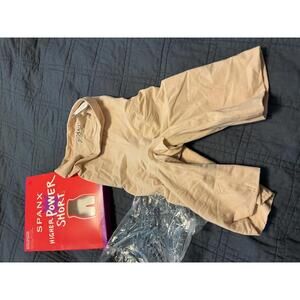 Spanx Higher Power Short S Small Soft Nude 2745 NIP (opened)